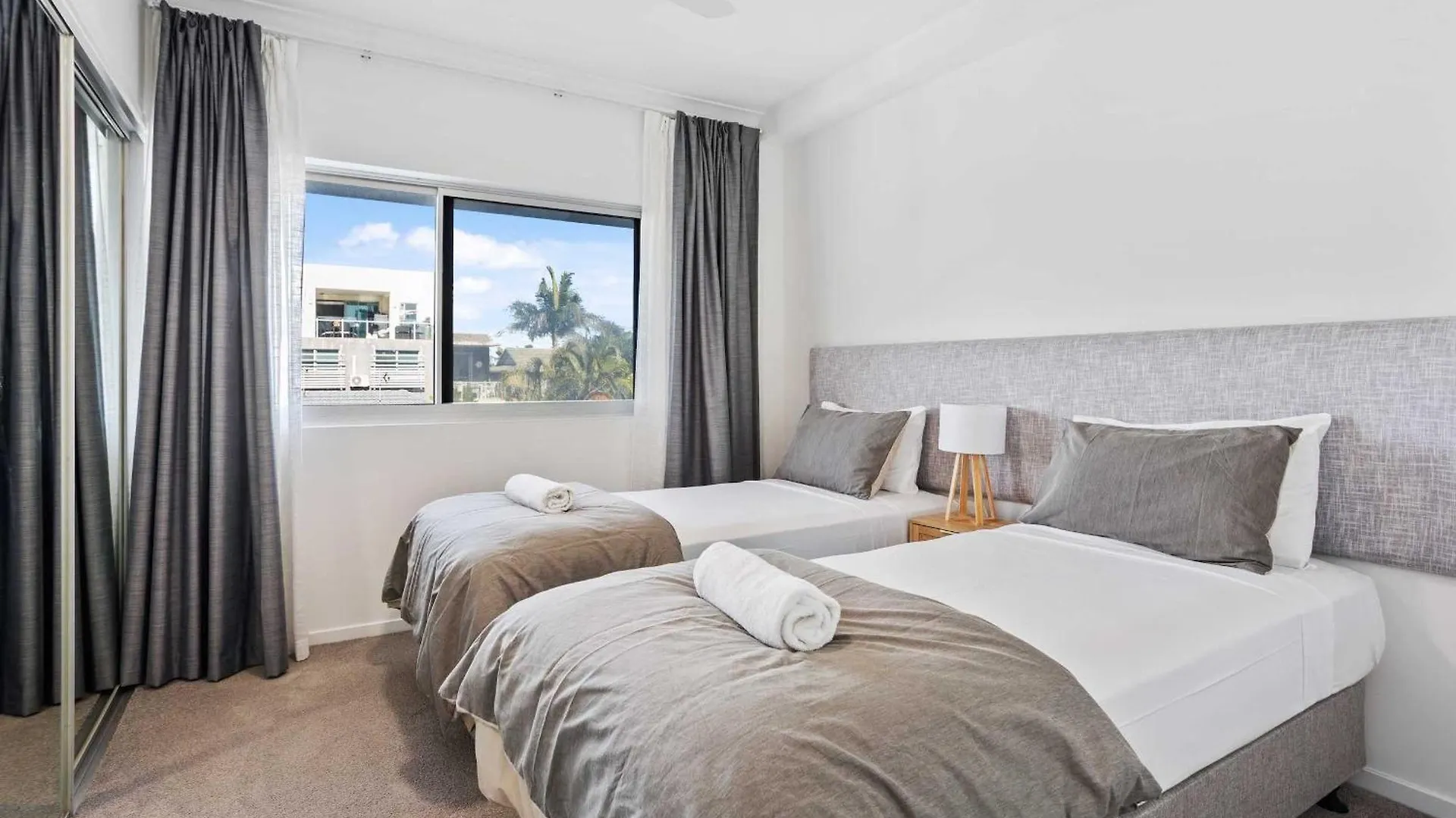 Relax In Luxury At Sunrise Cove Daire Gold Coast 0*,  Avustralya